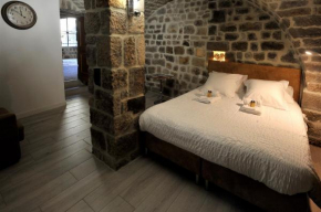 Chambre Comballe charmante avec jacuzzi